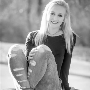 Meet your Posher, Leaanne